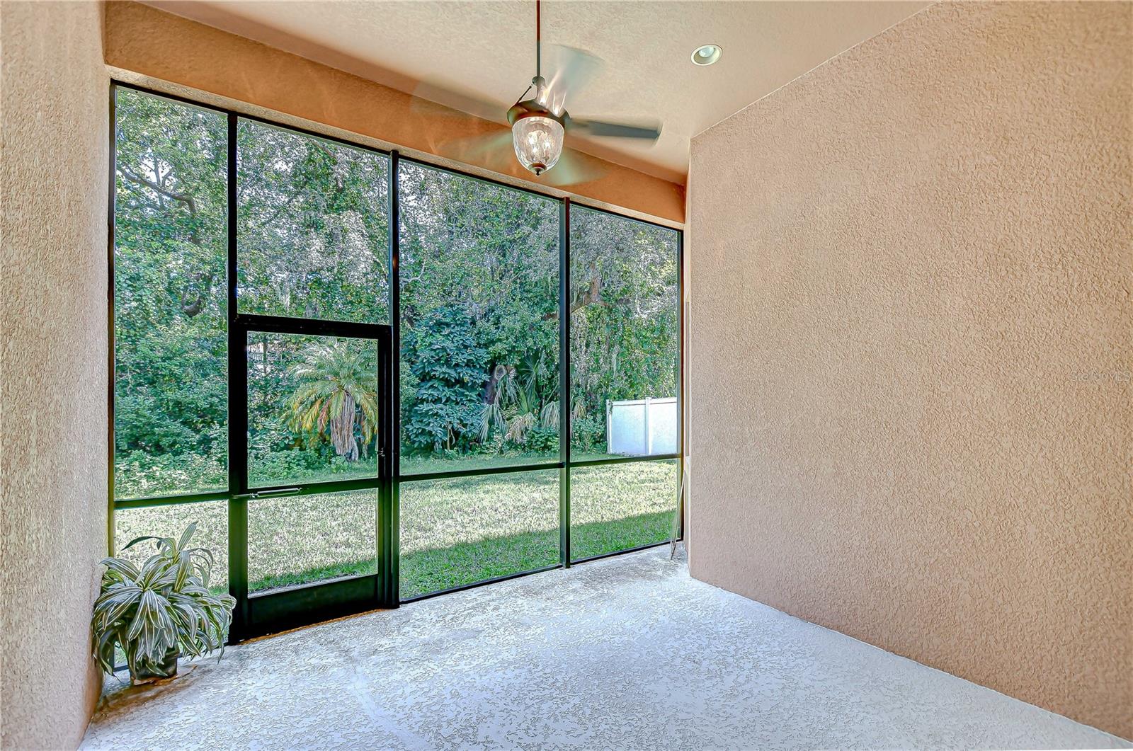10212 HOLLAND ROAD