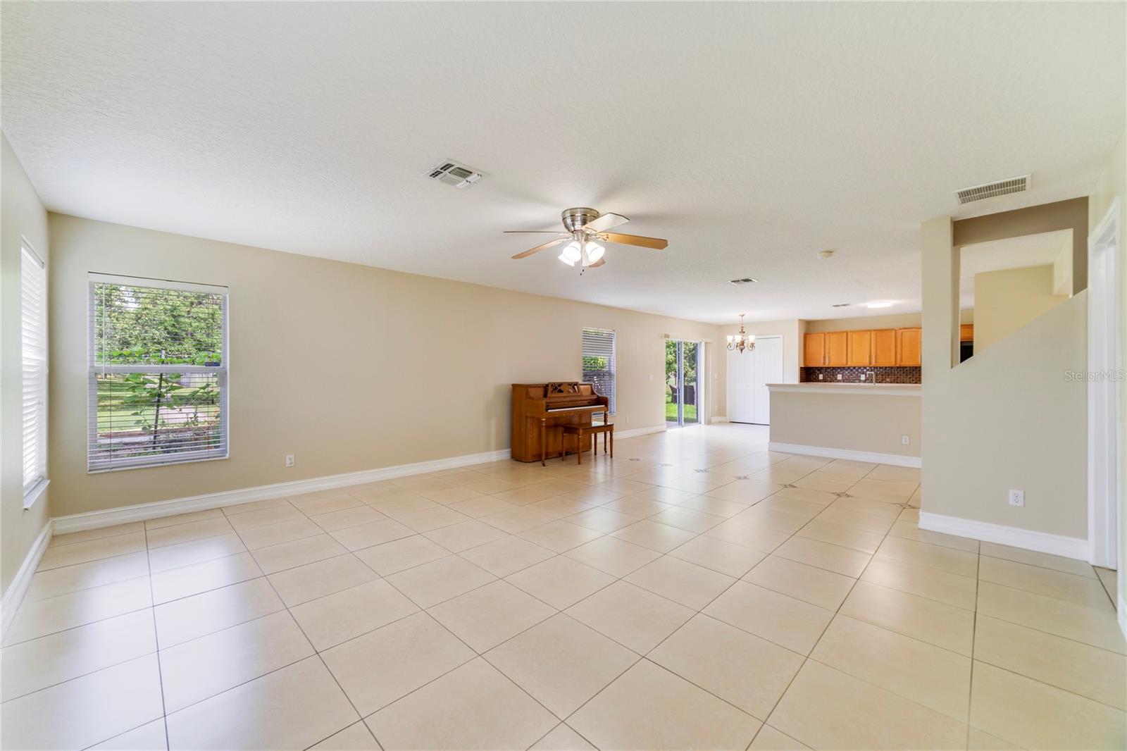 806 STERLING SPRING ROAD