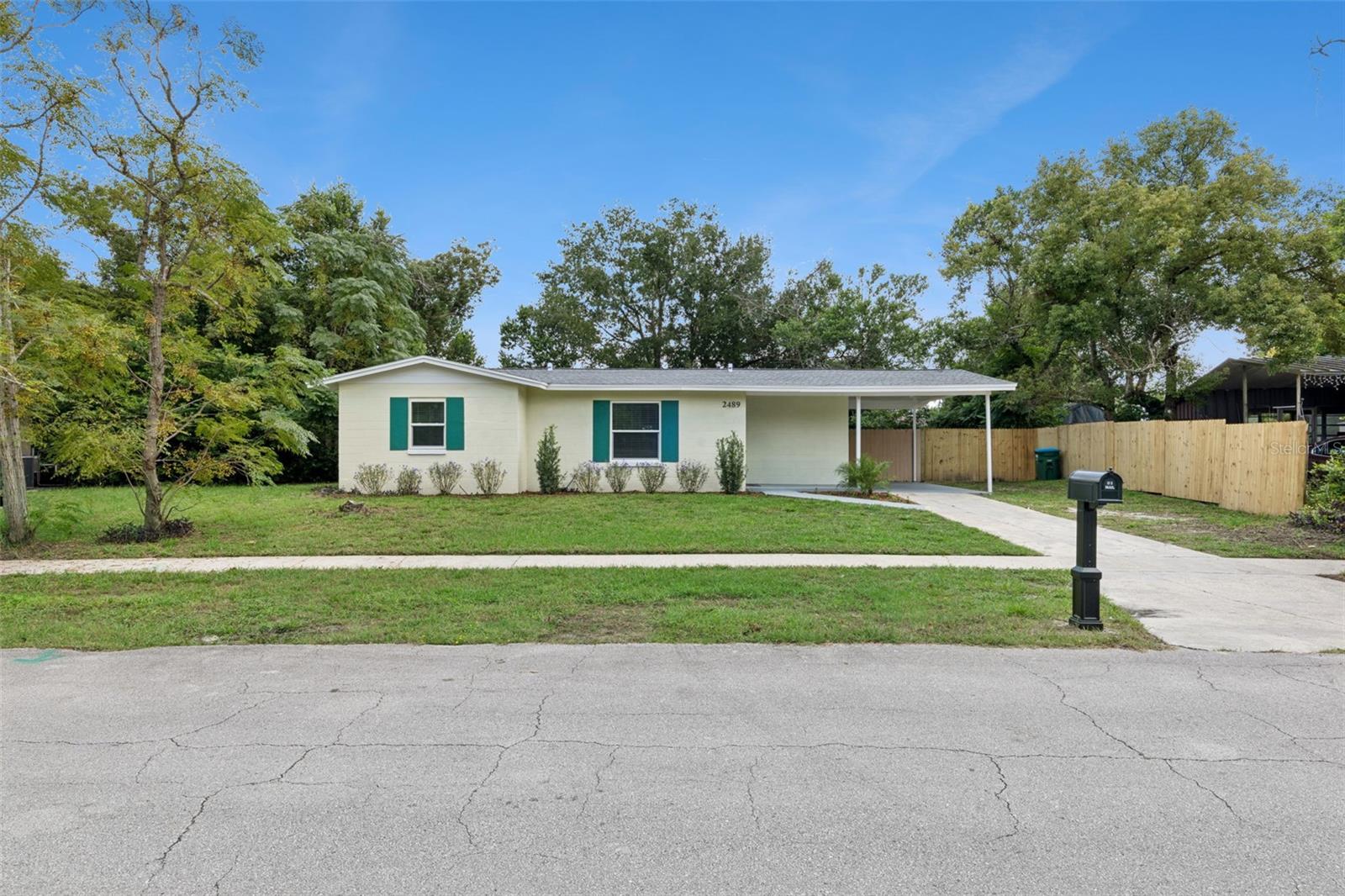 2489 BARBAROSSA AVENUE