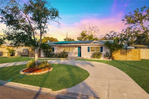 5681 CEDAR STREET NE ST PETERSBURG FL 33703