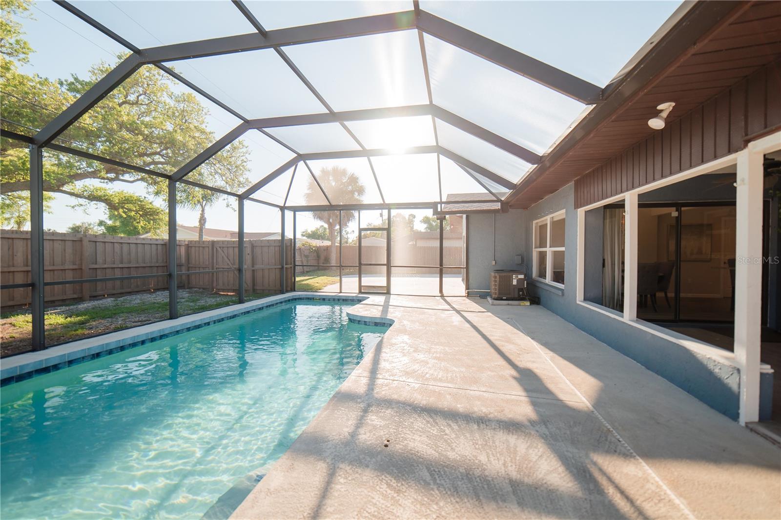 SOUTH VENICE - Residential