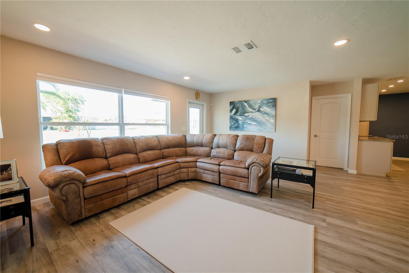 SOUTH VENICE - Residential