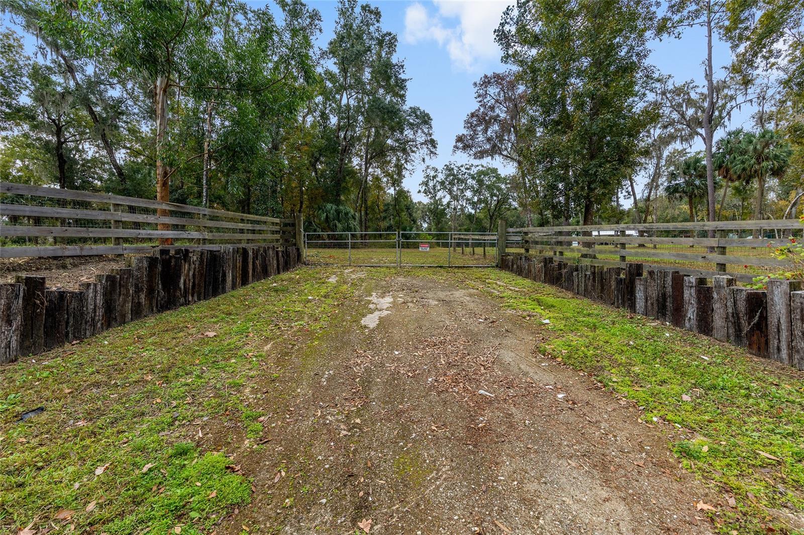 BECKET PLANTATION - Land