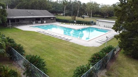 A home in PALM HARBOR