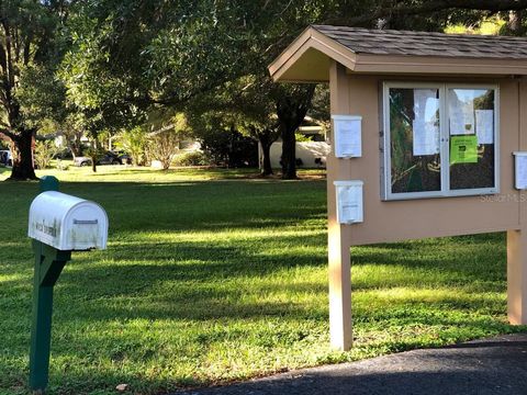 A home in PALM HARBOR