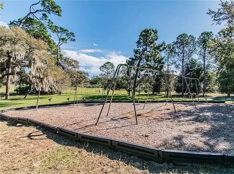 A home in PALM HARBOR