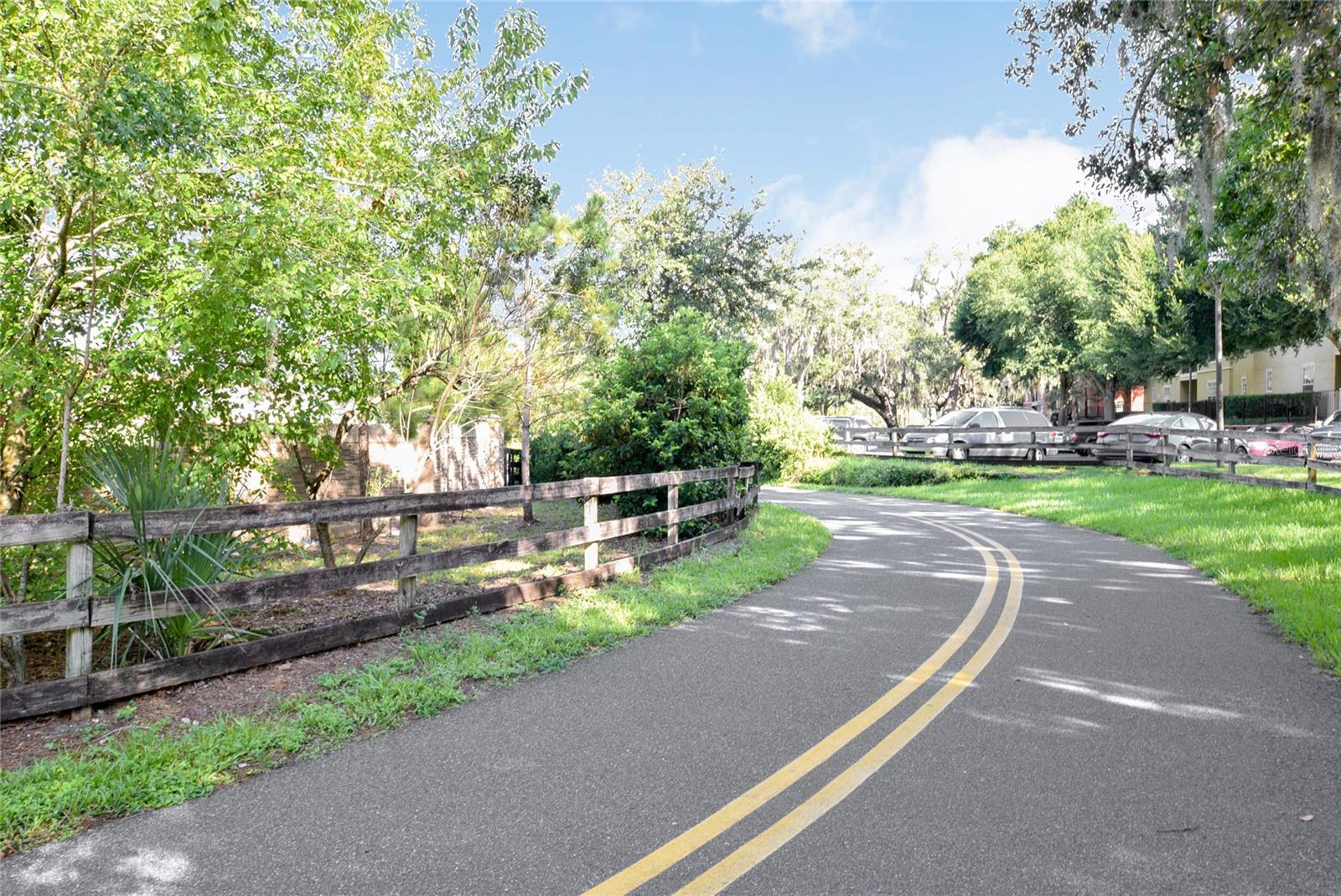 NOTTING HILL A CONDO - Residential