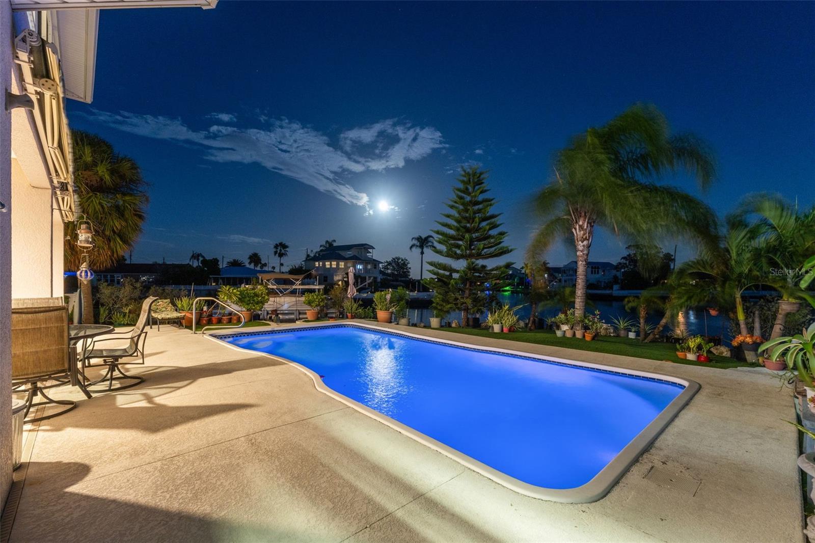 HERNANDO BEACH - Residential