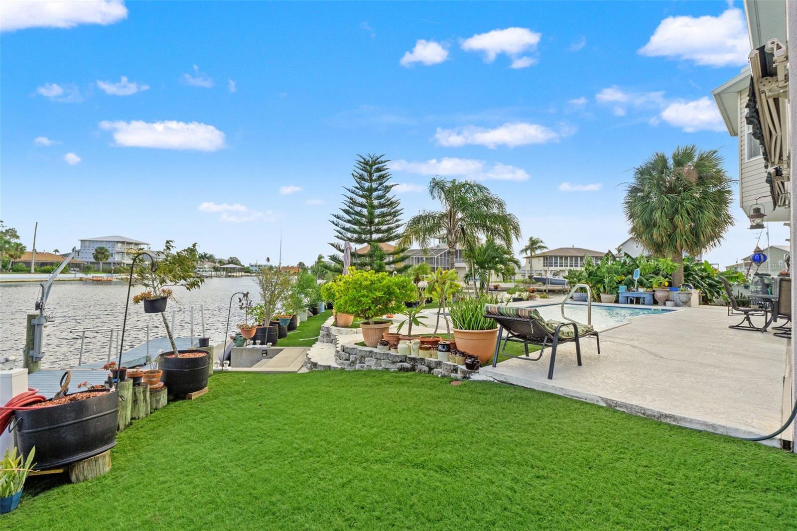 HERNANDO BEACH - Residential