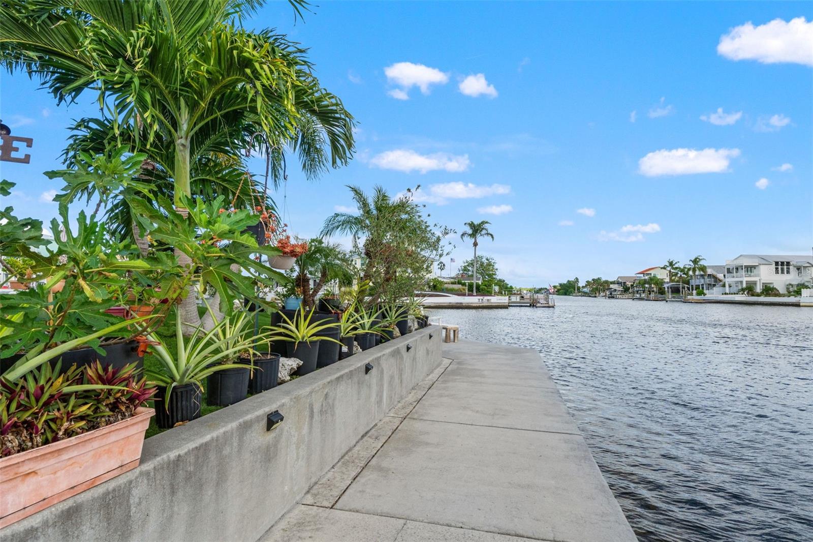 HERNANDO BEACH - Residential