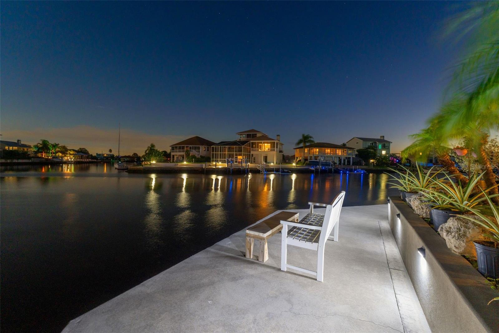 HERNANDO BEACH - Residential