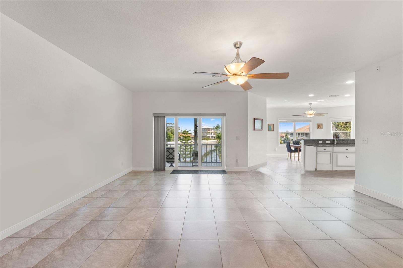 HERNANDO BEACH - Residential