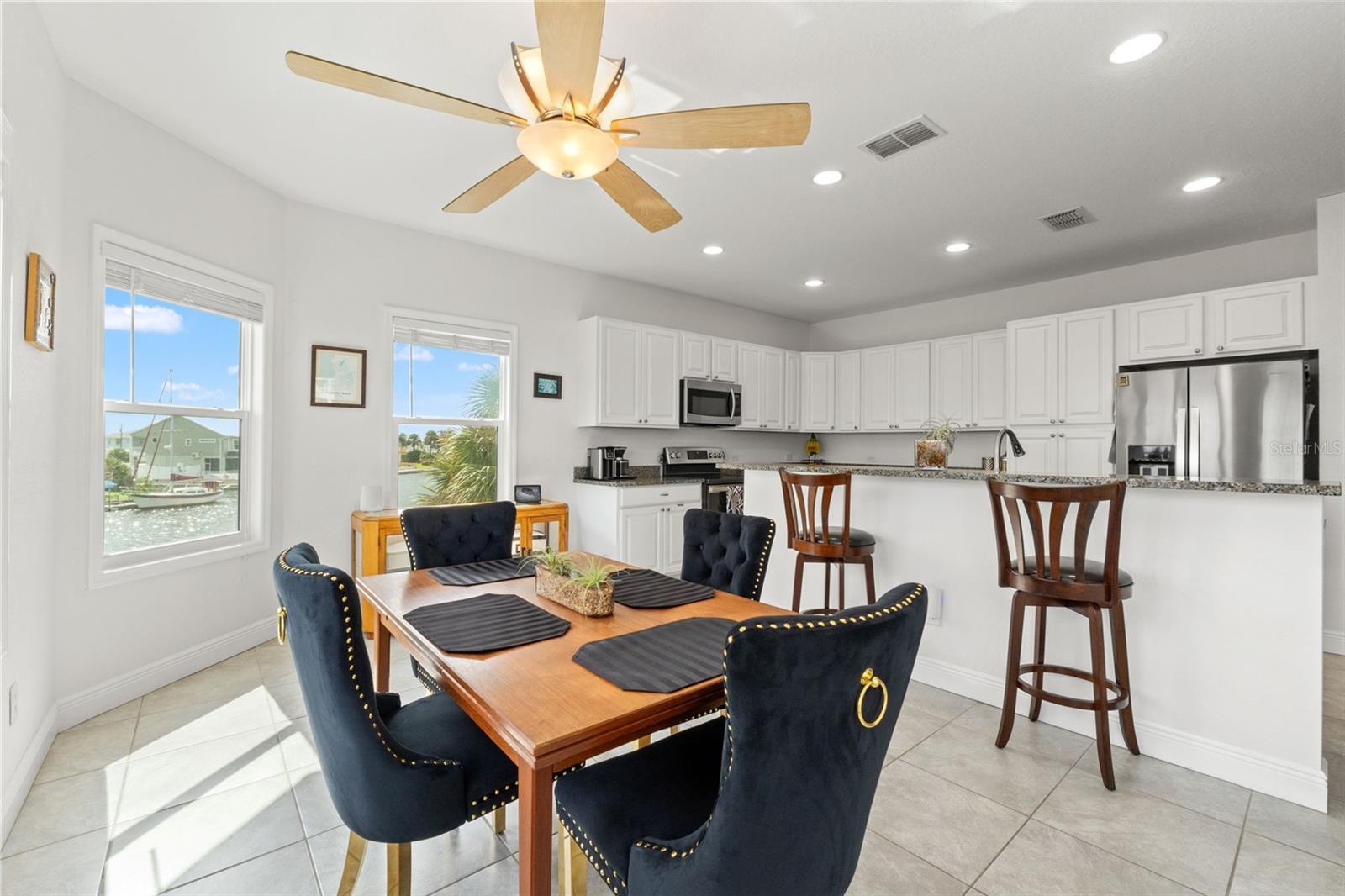 HERNANDO BEACH - Residential