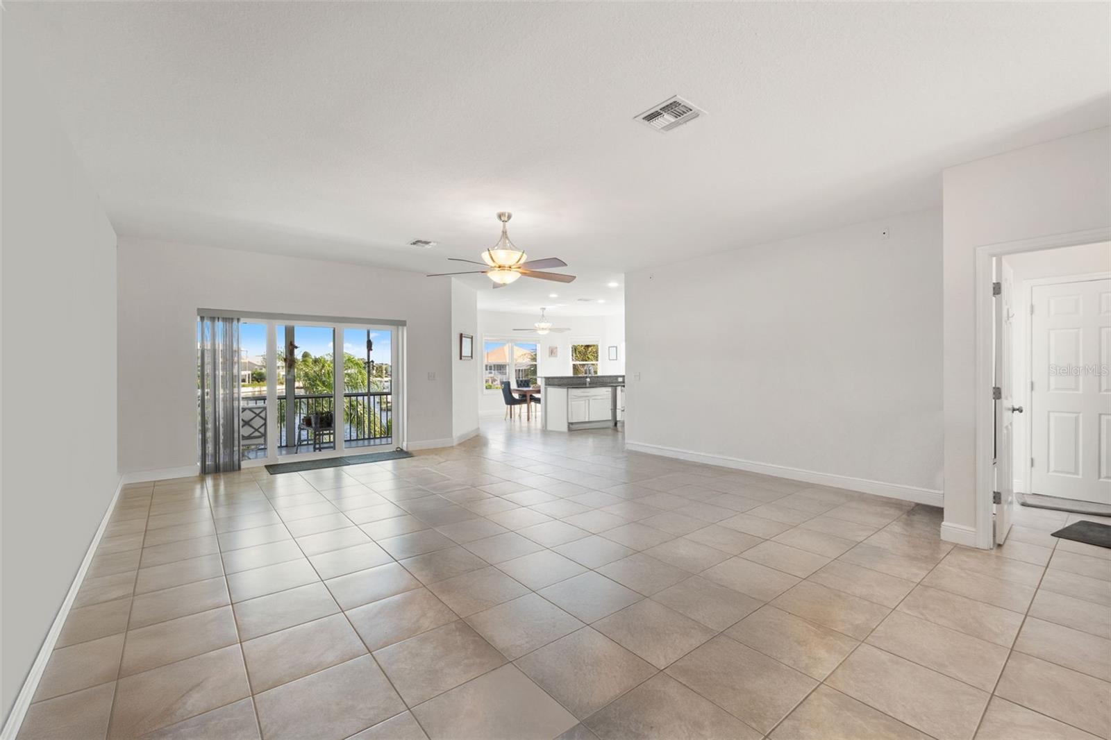 HERNANDO BEACH - Residential