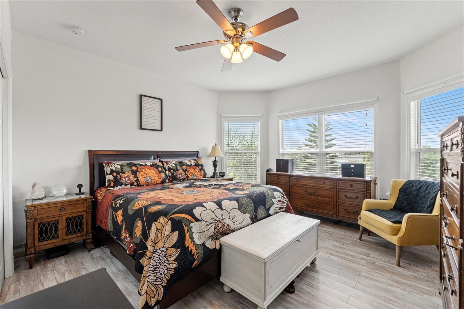 HERNANDO BEACH - Residential