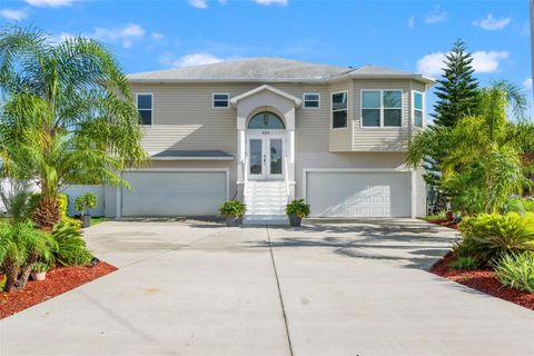 Photo of 4366 6th Isle Drive, Hernando Beach, FL 34607 (MLS # W7879679) Photo of 4366 6th Isle Drive, Hernando Beach, FL 34607 (MLS # W7879679)