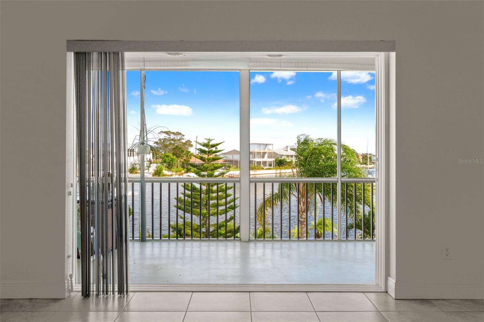 HERNANDO BEACH - Residential