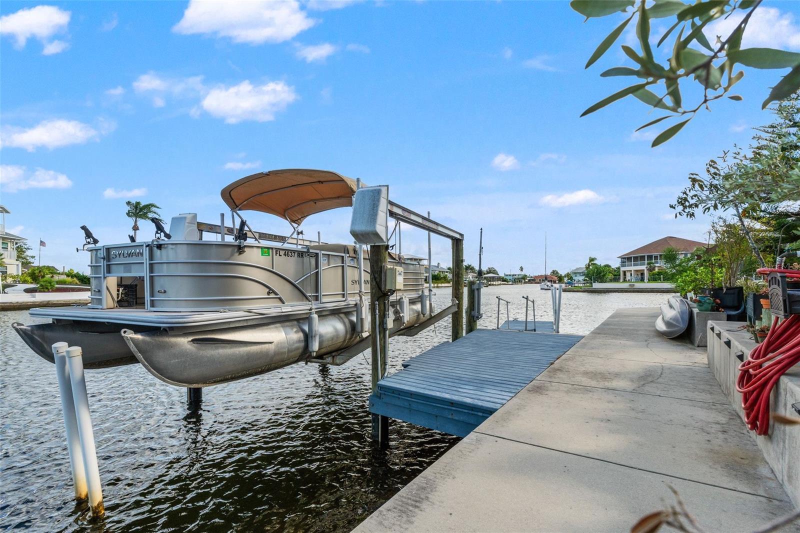 HERNANDO BEACH - Residential