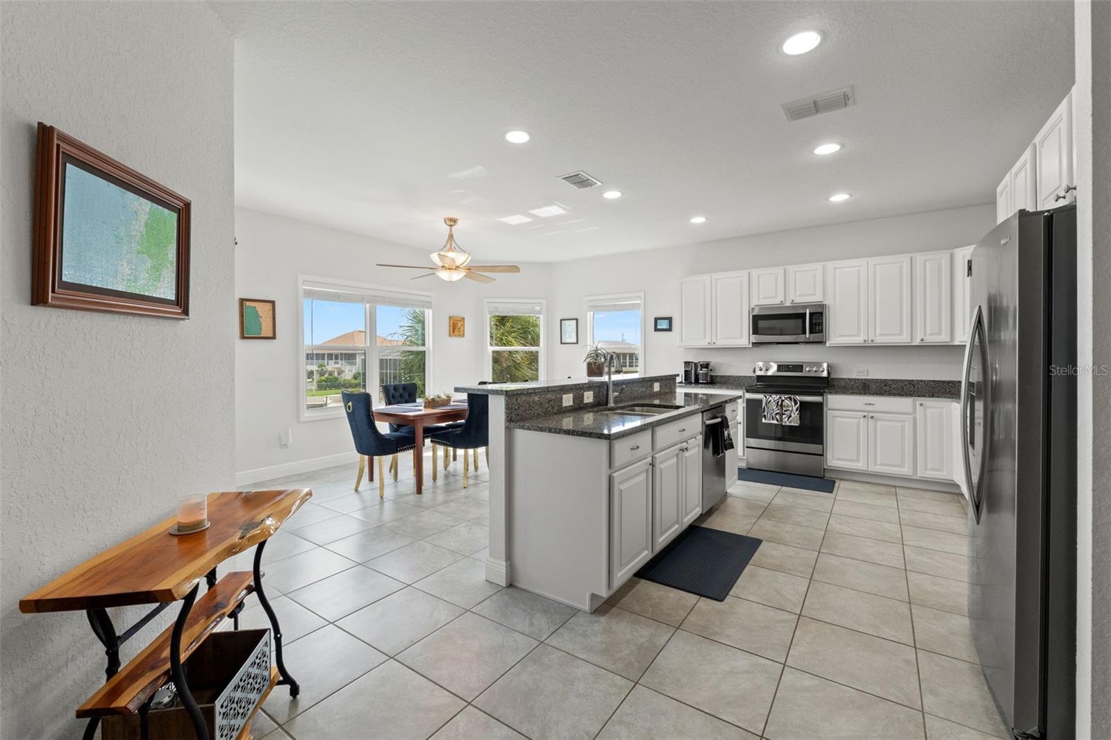 HERNANDO BEACH - Residential