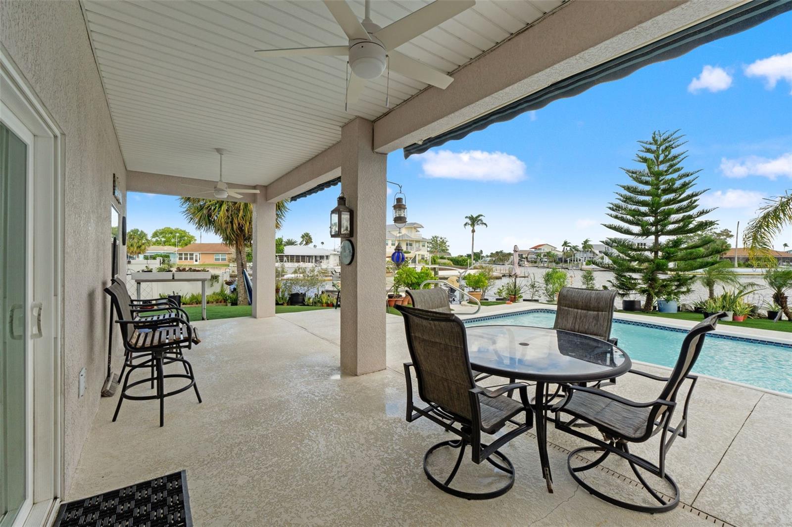 HERNANDO BEACH - Residential