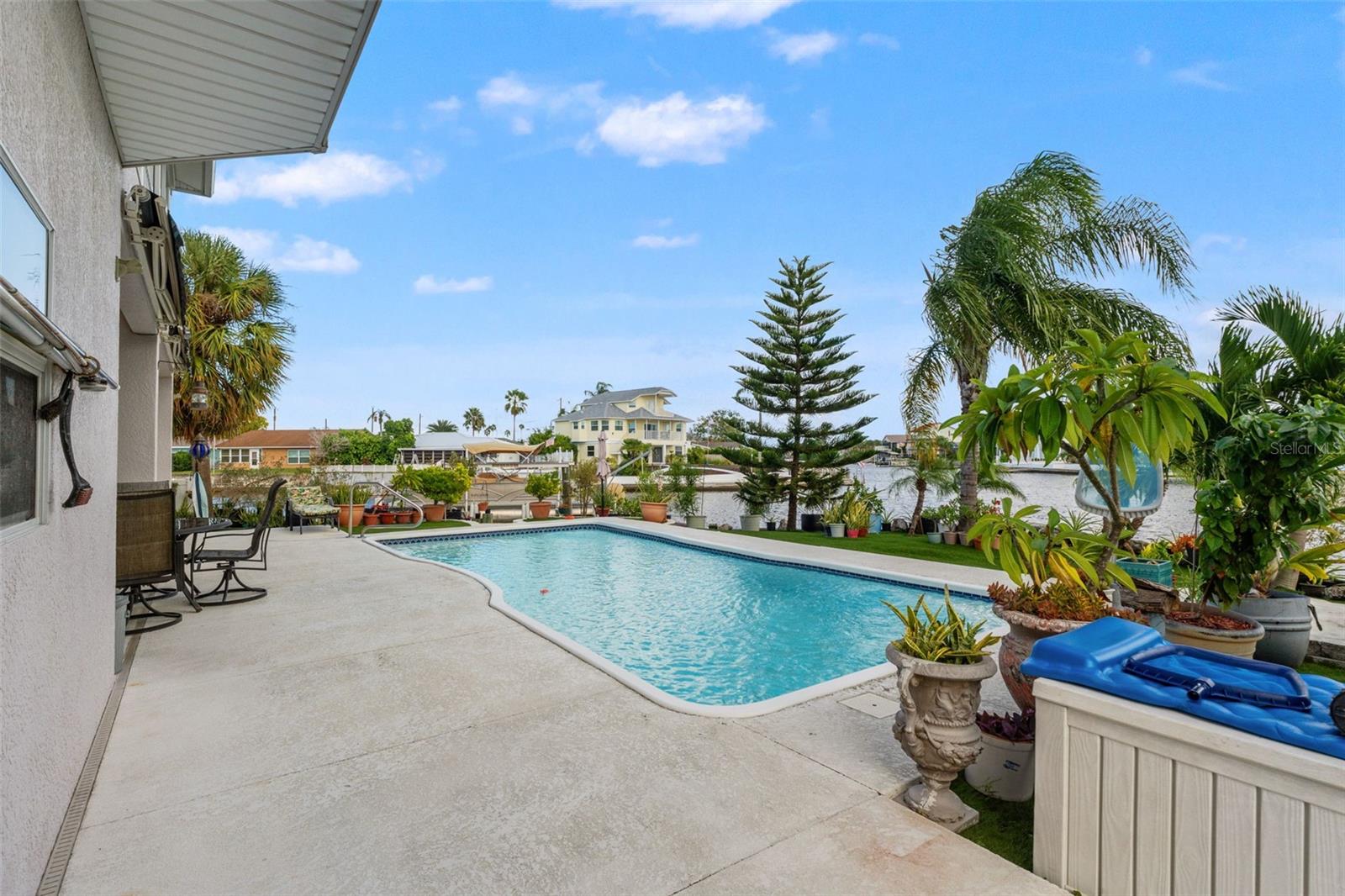 HERNANDO BEACH - Residential