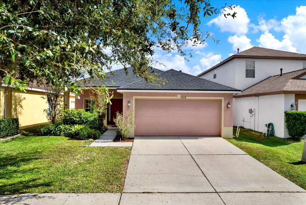Photo of 20118 Bay Cedar Avenue, Tampa, FL 33647 (MLS # TB8443246)