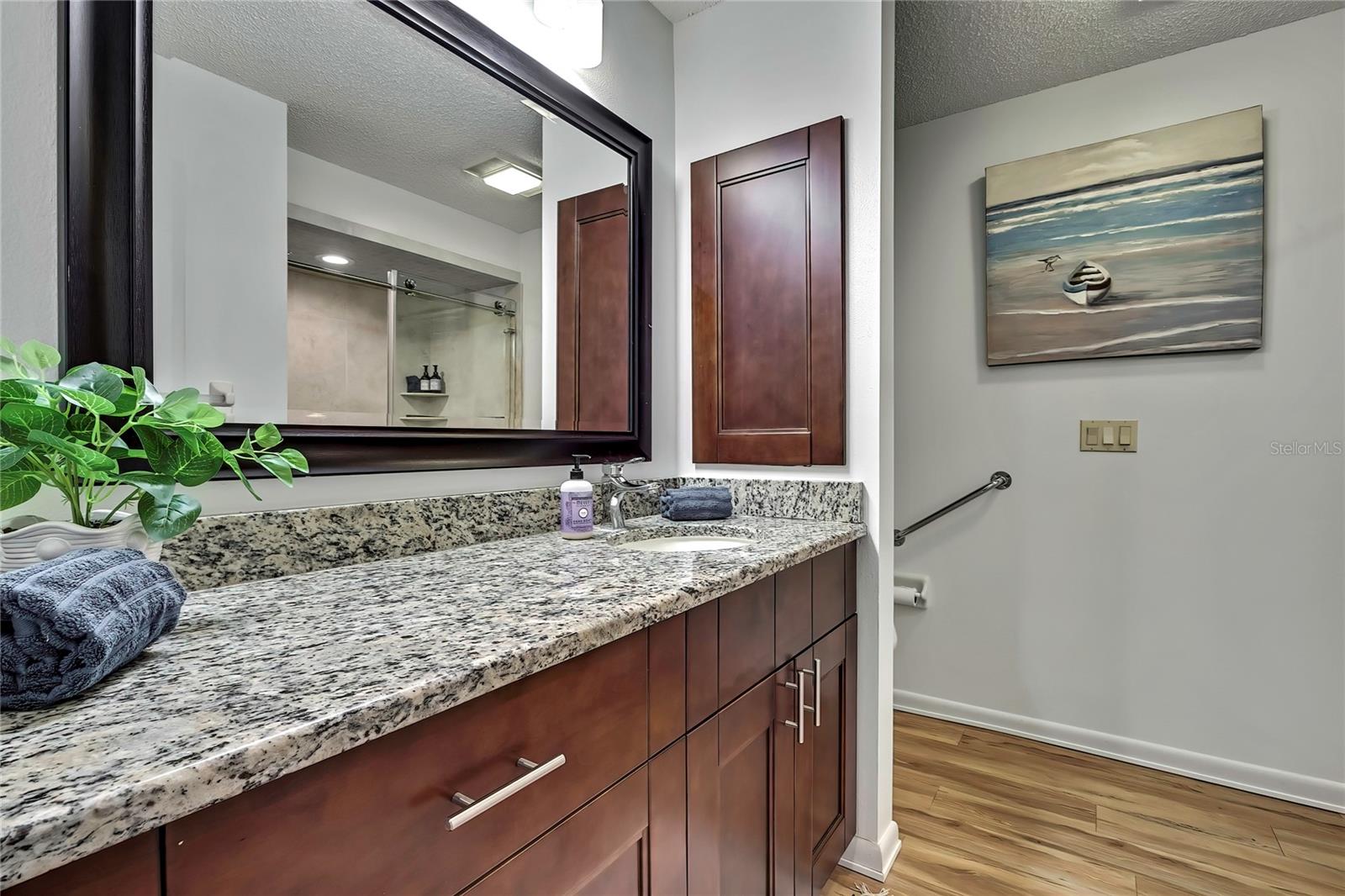 RIVER COVE LANDINGS CONDO - Residential