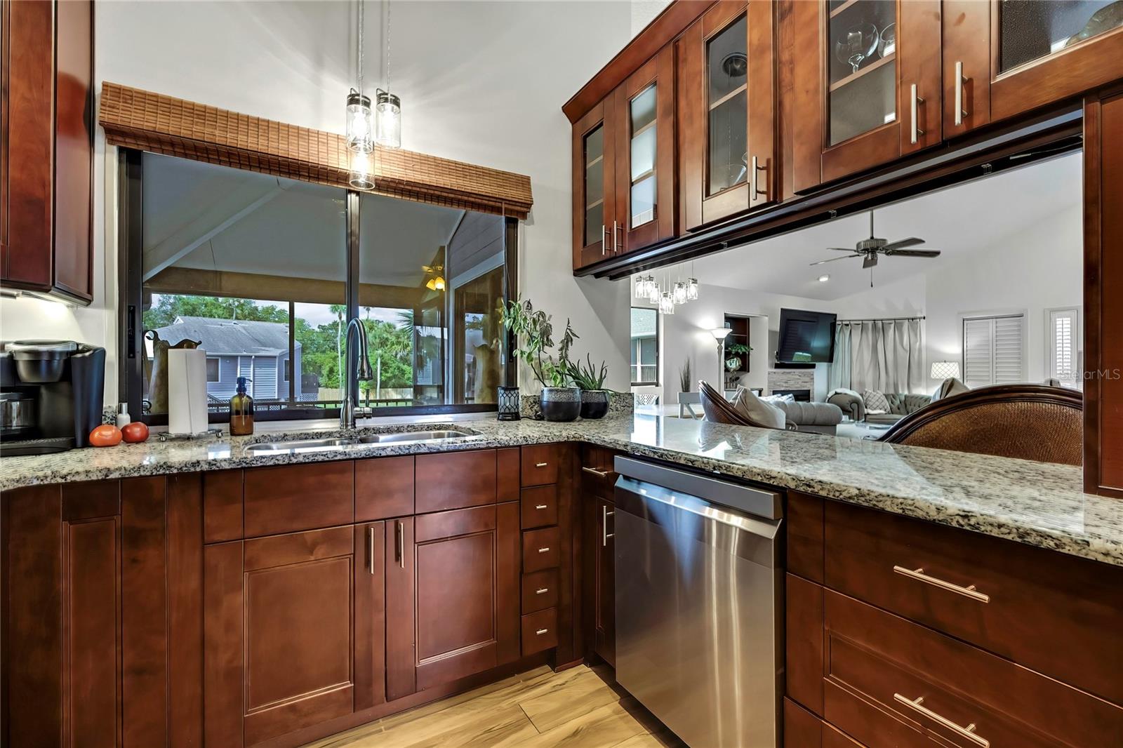 RIVER COVE LANDINGS CONDO - Residential