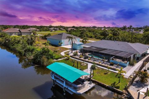 A home in PORT CHARLOTTE