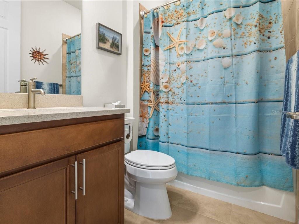 ISLANDWALK/THE WEST VLGS PH 6 - Residential