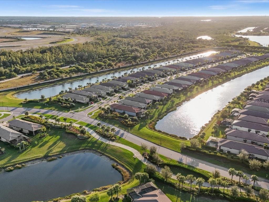 ISLANDWALK/THE WEST VLGS PH 6 - Residential