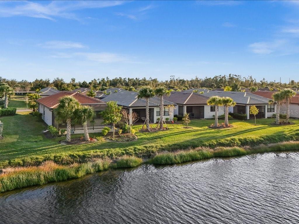 ISLANDWALK/THE WEST VLGS PH 6 - Residential