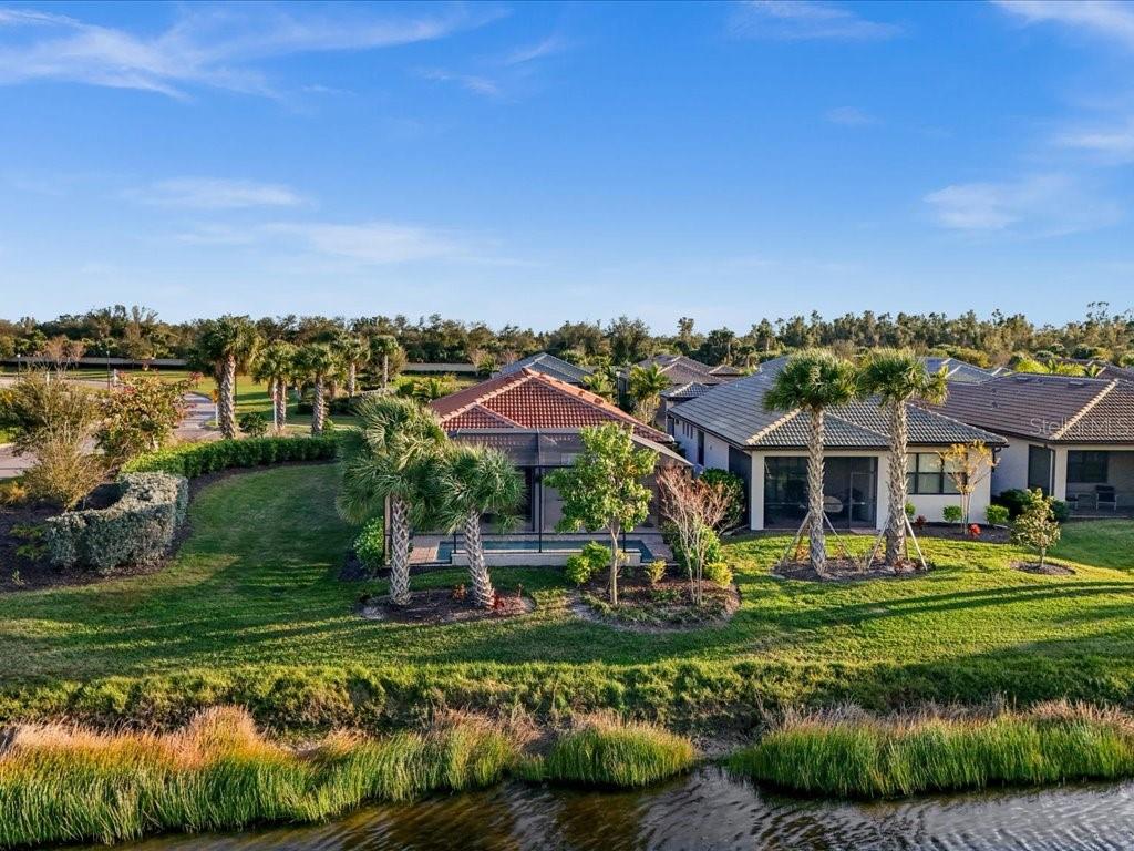 ISLANDWALK/THE WEST VLGS PH 6 - Residential