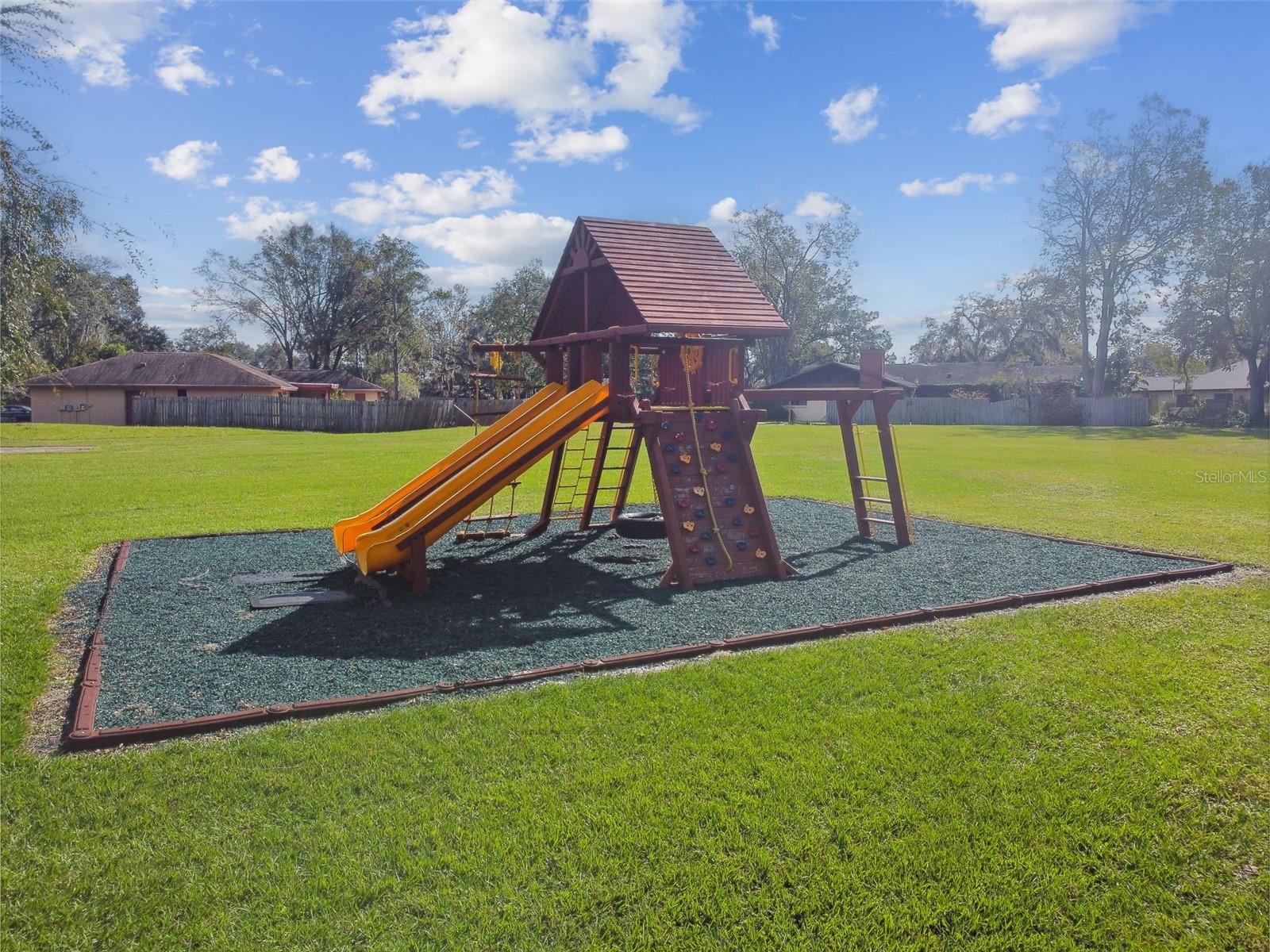 WALDEN LAKE SUB UN 1 - Residential