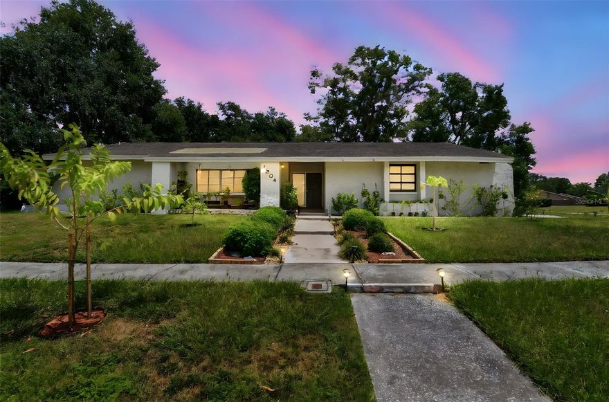 Welcome to 1904 Teakwood Drive in the desirable Walden Lake community of Plant City! This spacious 3-bedroom, 2-bathroom home offers approximately 1,934 square feet of comfortable living space on a generous lot of about 0.38 acres.
Step inside to find an expansive living area with plenty of room for relaxing or entertaining, along with a dedicated dining space and a bright kitchen that provides ample cabinet and counter space. The home’s layout offers a great flow between the main living areas, making it ideal for gatherings and everyday living.
A major update has already been taken care of—the air conditioning system was just replaced and comes with a 10-year warranty, giving the next owner peace of mind and energy-efficient comfort for years to come.
Outside, the large yard provides plenty of space for outdoor entertaining, gardening, or simply enjoying the Florida sunshine. Located within the established Walden Lake community, residents enjoy tree-lined streets, nearby parks, and convenient access to shopping, dining, and major roadways.