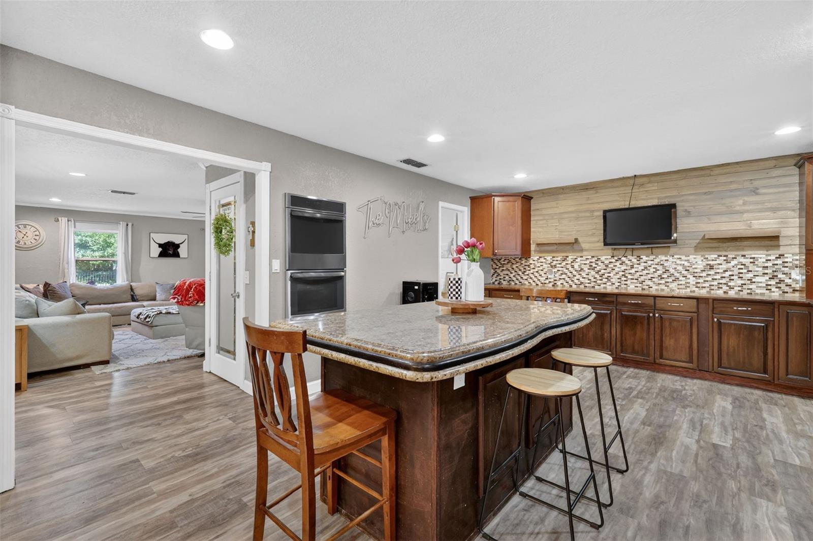 BELLEVIEW HEIGHTS ESTATE - Residential