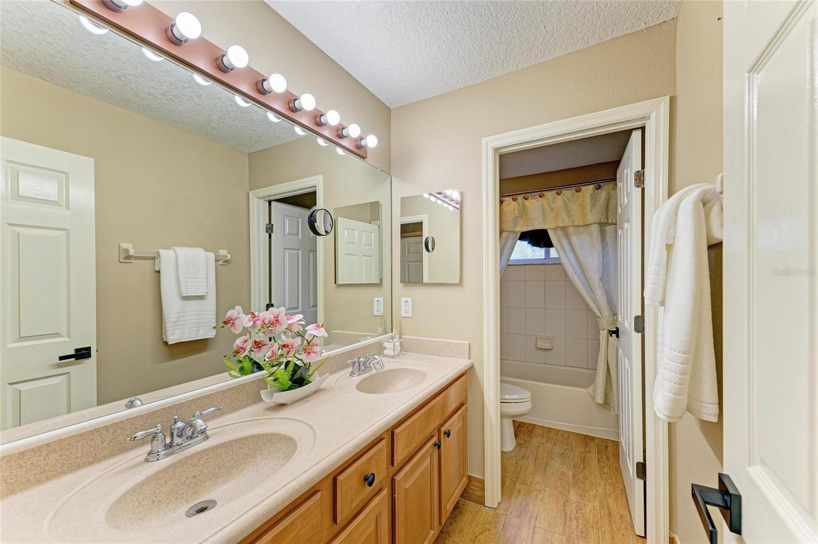 BARRINGTON RIDGE PH 1C - Residential