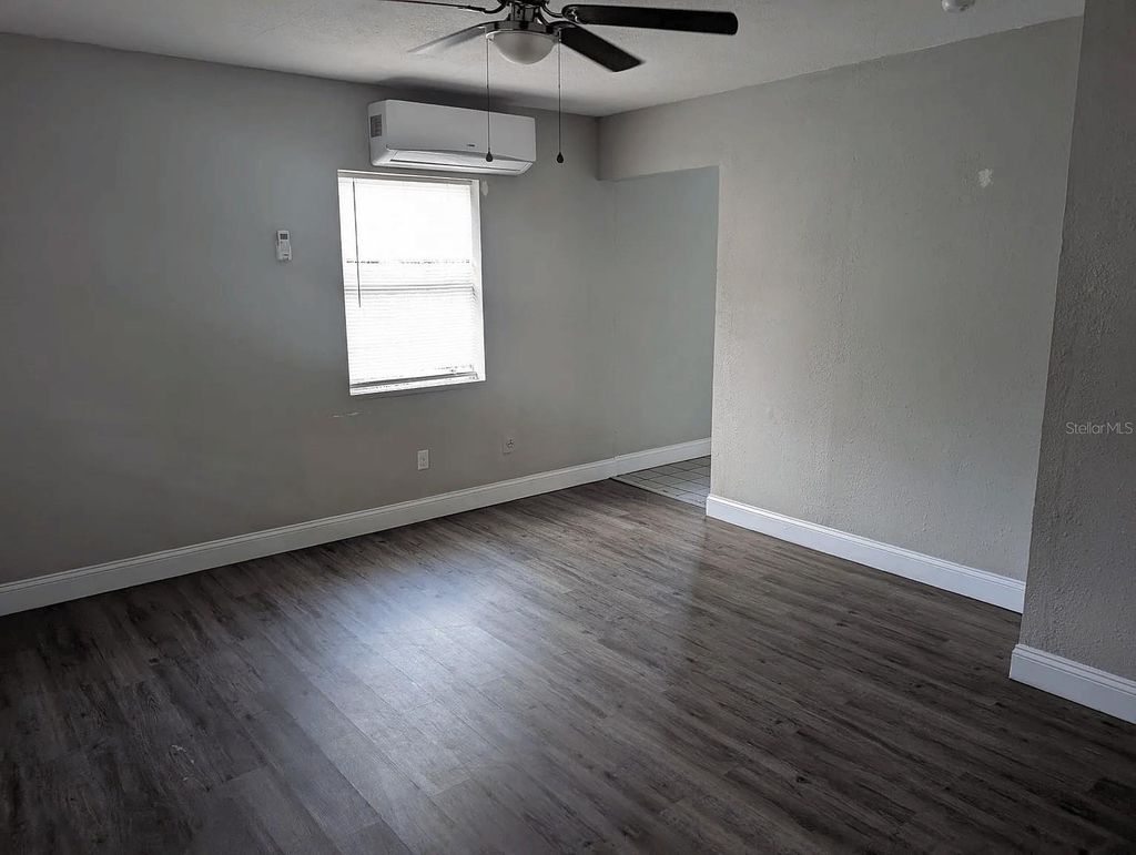 Photo of 303 E Hydrangia Street, Tampa, FL 33612 (MLS # TB8465648)