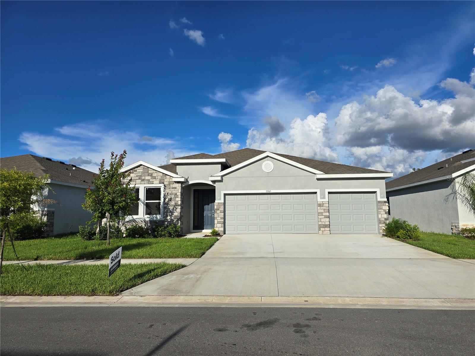 FOR RENT!!! Ready to move in!!! DR Horton Destin Model, 4 bedrooms, 3 full bathrooms and 3-car garages, one floor, 2,372 SqFt Single Family home, located off SR-54 in Wesley Chapel, Westgate at Avalon Park, a fast-growing city. Just 6 miles to I-75, easy access to major surrounding cities such as Downtown Tampa and Lakeland. Schools within the highly rated Pasco County district are near Westgate, as well as a soon-to-be town center. High ceilings, 42” staggered-mount kitchen cabinets with crown molding, granite countertops throughout, stainless steel appliances, shower wall tile, and much more. Backyard overseeing open field. Open-Air Clubhouse is only minutes away with outdoor kitchen, three beautiful resort-style pools, tot Lot Parks & Paths. Lawn Care is included in the Rent. Take a tour today!