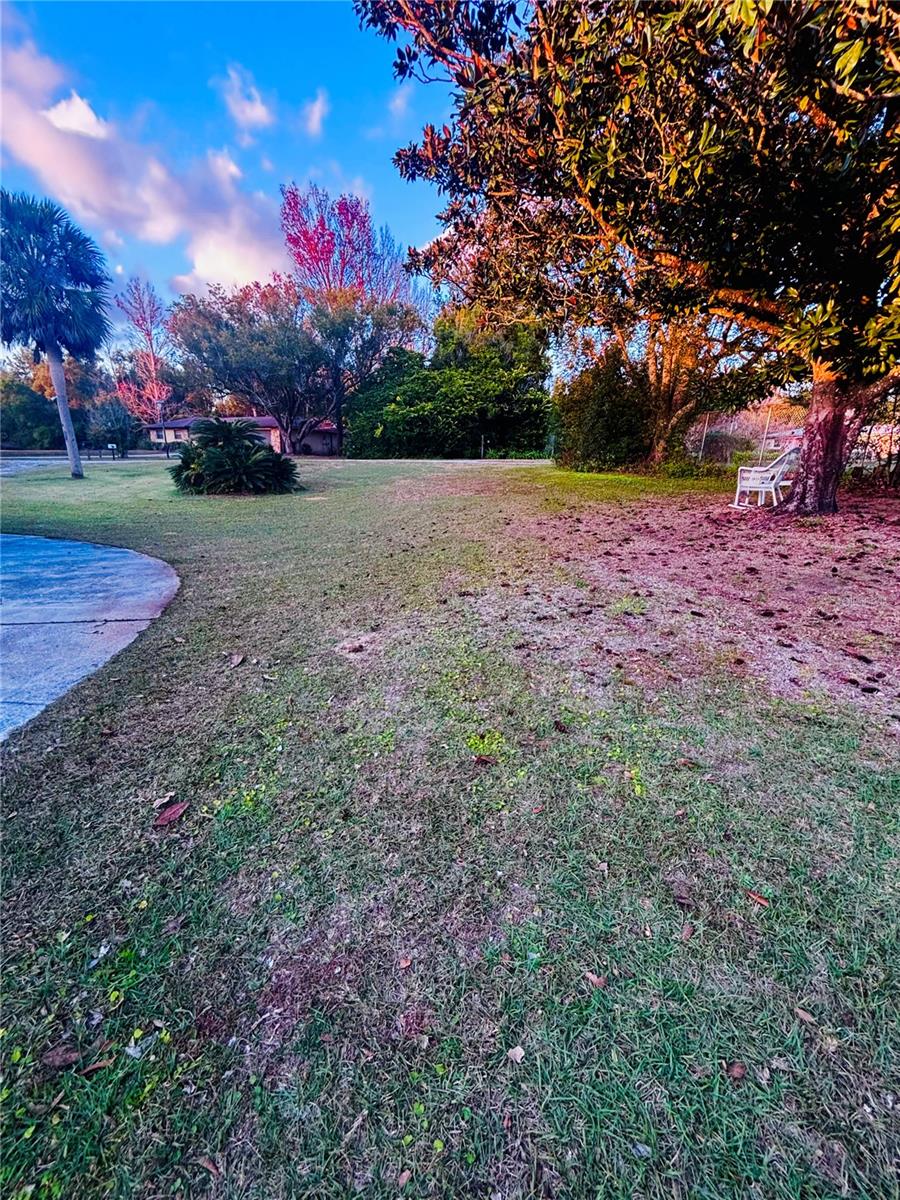 UNREC PORTIONS SE 01/4 NW 01/4 & NW 01/4 - Residential