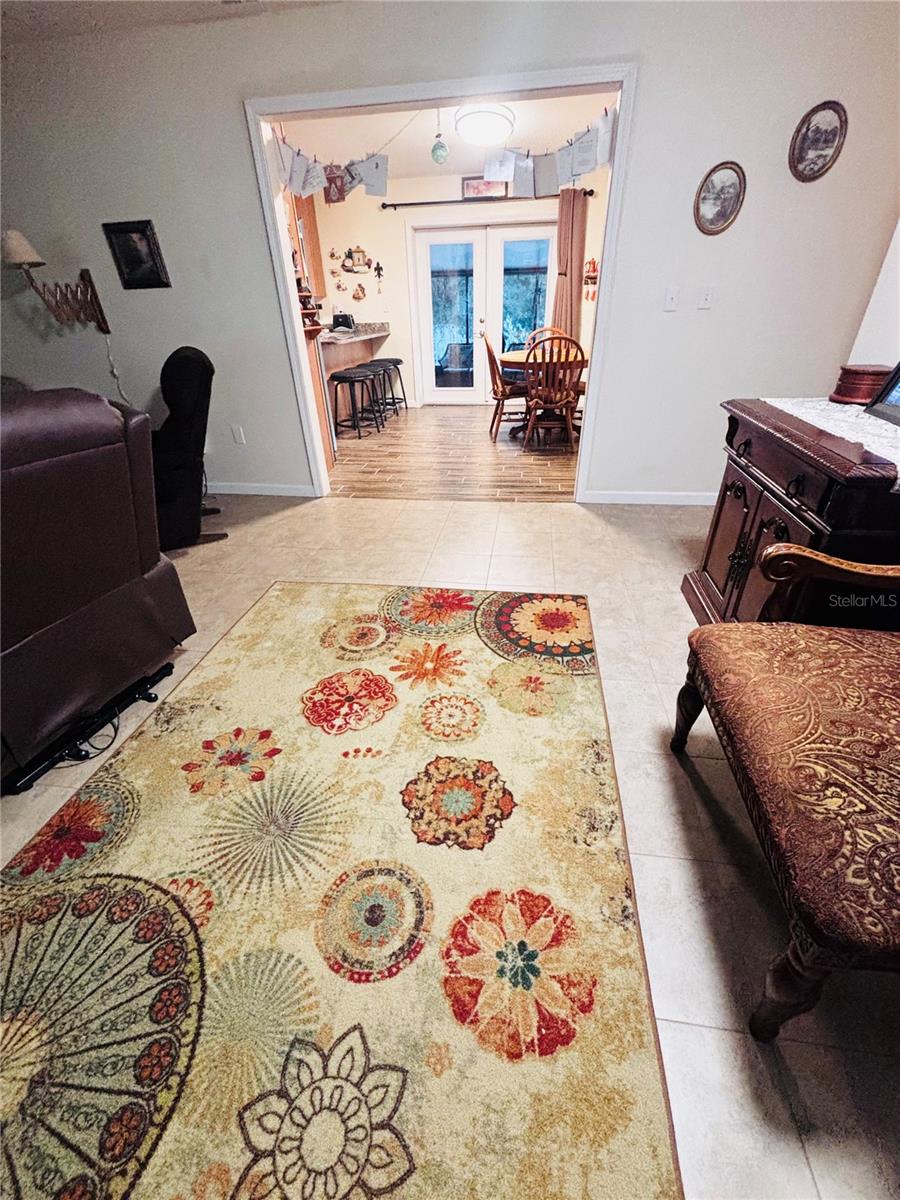 UNREC PORTIONS SE 01/4 NW 01/4 & NW 01/4 - Residential