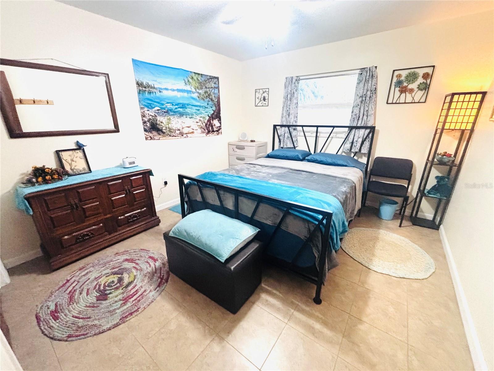 UNREC PORTIONS SE 01/4 NW 01/4 & NW 01/4 - Residential