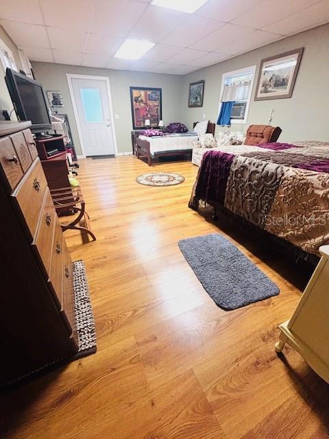 UNREC PORTIONS SE 01/4 NW 01/4 & NW 01/4 - Residential