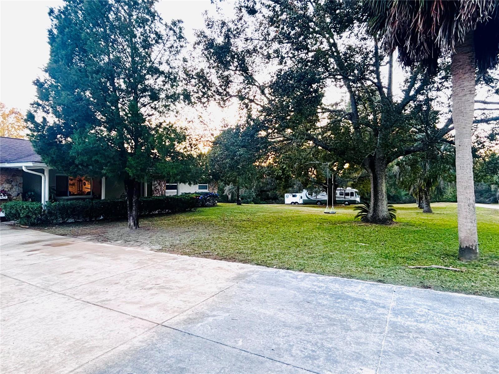 UNREC PORTIONS SE 01/4 NW 01/4 & NW 01/4 - Residential