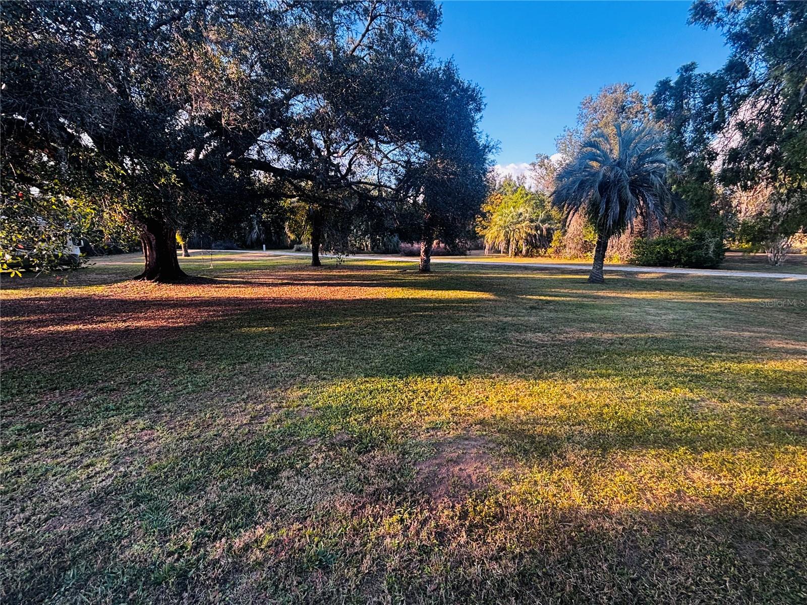 UNREC PORTIONS SE 01/4 NW 01/4 & NW 01/4 - Residential