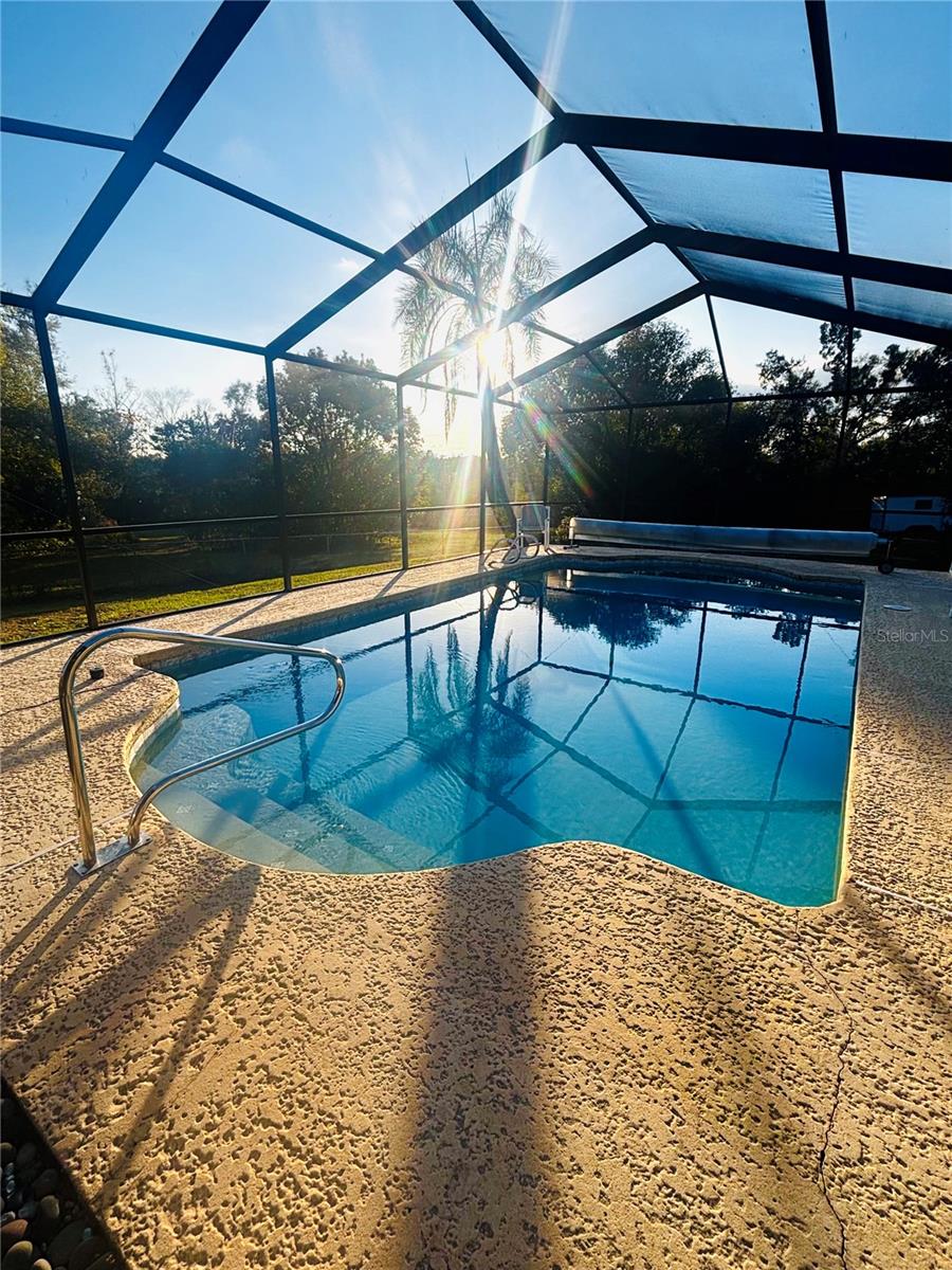 UNREC PORTIONS SE 01/4 NW 01/4 & NW 01/4 - Residential