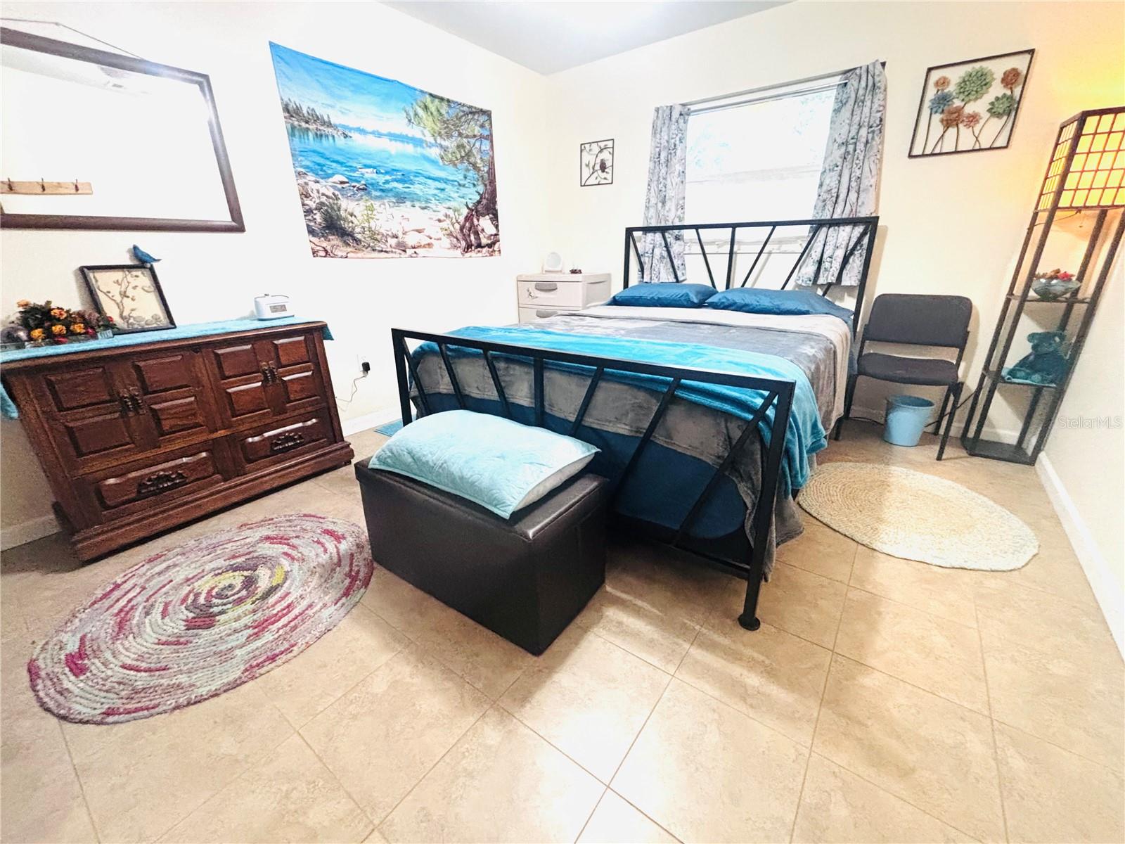 UNREC PORTIONS SE 01/4 NW 01/4 & NW 01/4 - Residential