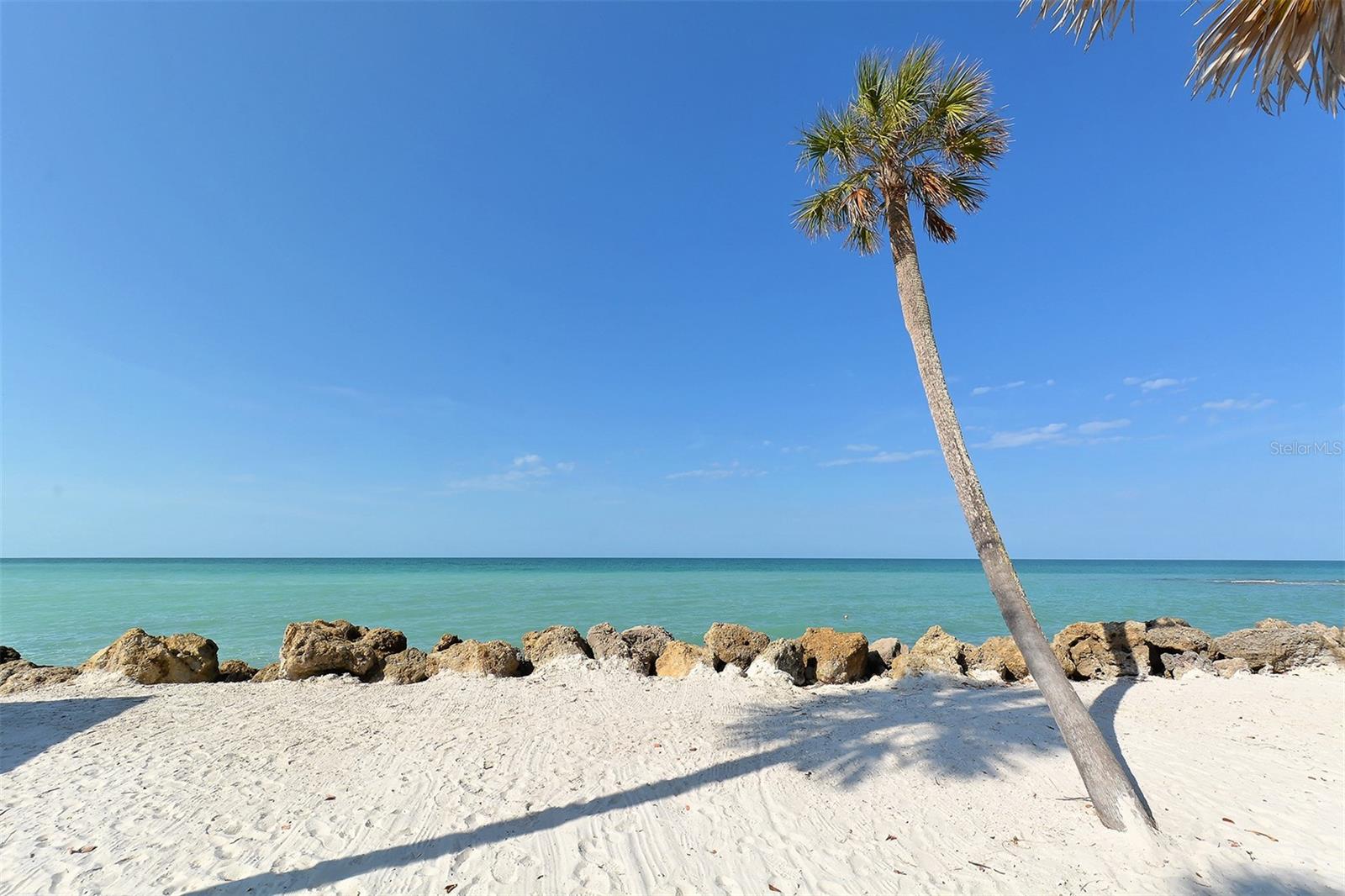 SIESTA PROPERTIES INC - Land