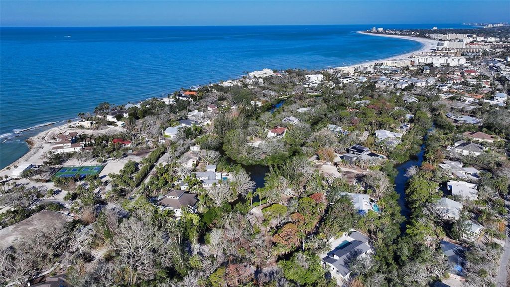 Photo of 7340 Pine Needle Road, Sarasota, FL 34242 (MLS # A4693329)