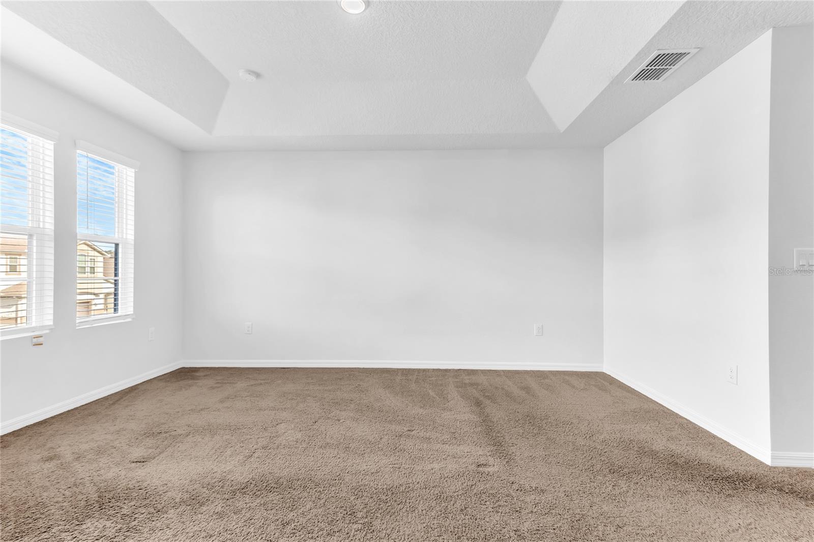 TAPESTRY PH 5 - Residential